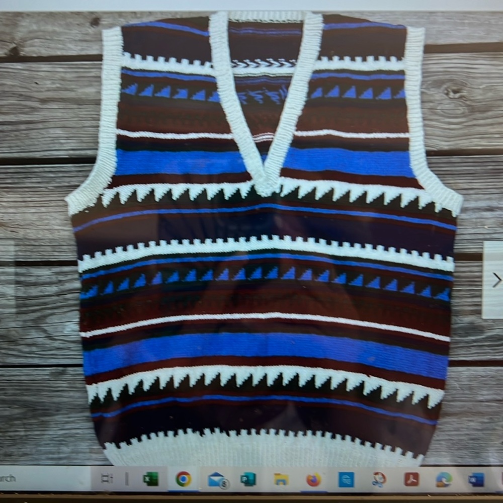 Hand knitted Christmas sleeveless sweater vest, large, 100% wool for multi color